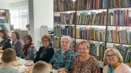 Riedėkit margučiai