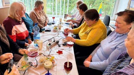 Zajęcia edukacyjne wyrobu świec dekoracyjnych