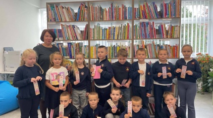 Pirmokų pažintis su biblioteka ir Kicia Kocia nuotykiais! 
